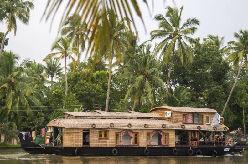 Best Time to Visit Nileshwar for a Houseboat Cruise